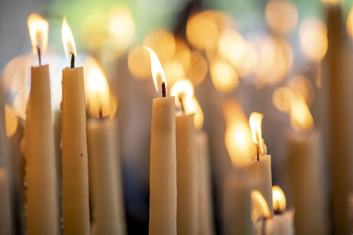 Intention de messe - cierge- prier